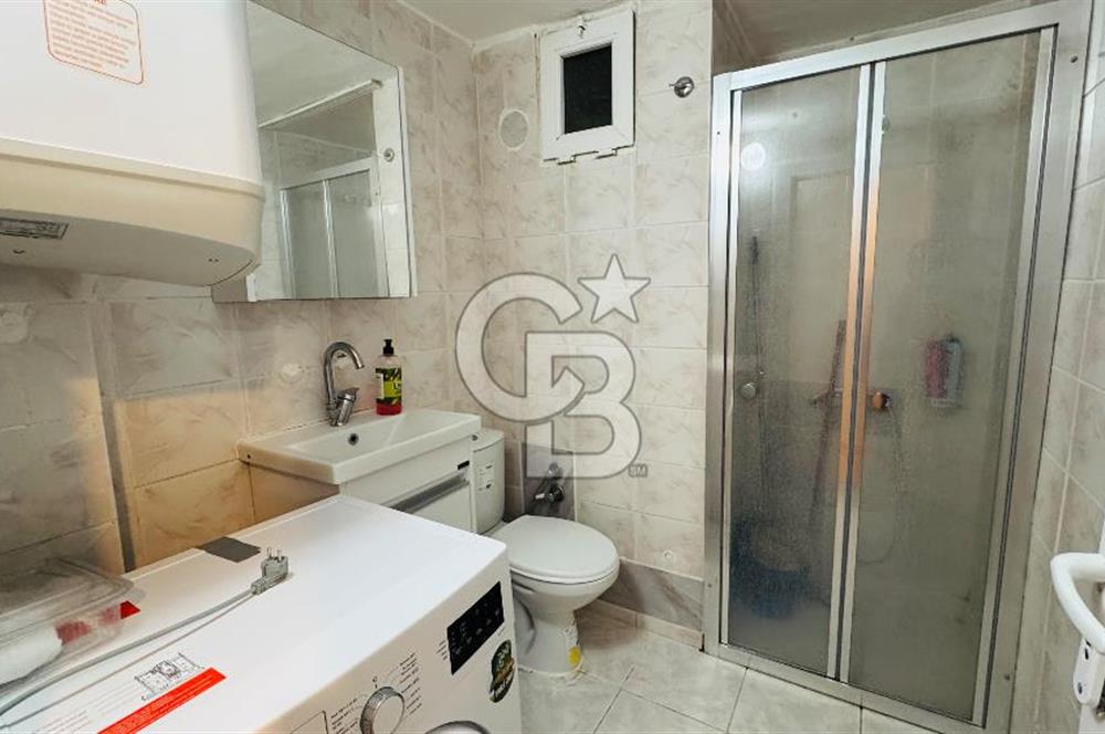 Foça Atatürk Mah. Kiralık 3+1 Eşyalı Bahçe Katı Daire