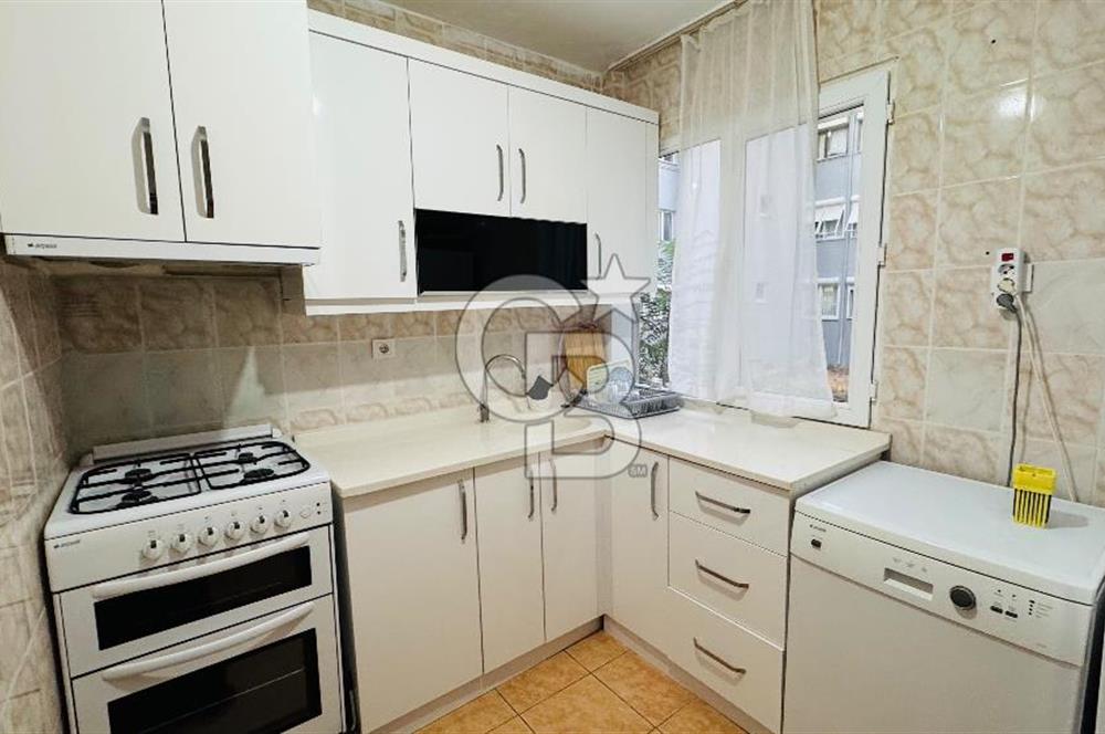Foça Atatürk Mah. Kiralık 3+1 Eşyalı Bahçe Katı Daire