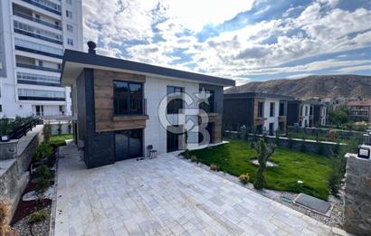ALACAATLI MAHALLESİ, 7+1 AKILLI EV SİSTEMLİ, NET 390 M2, SATILIK VİLLA 