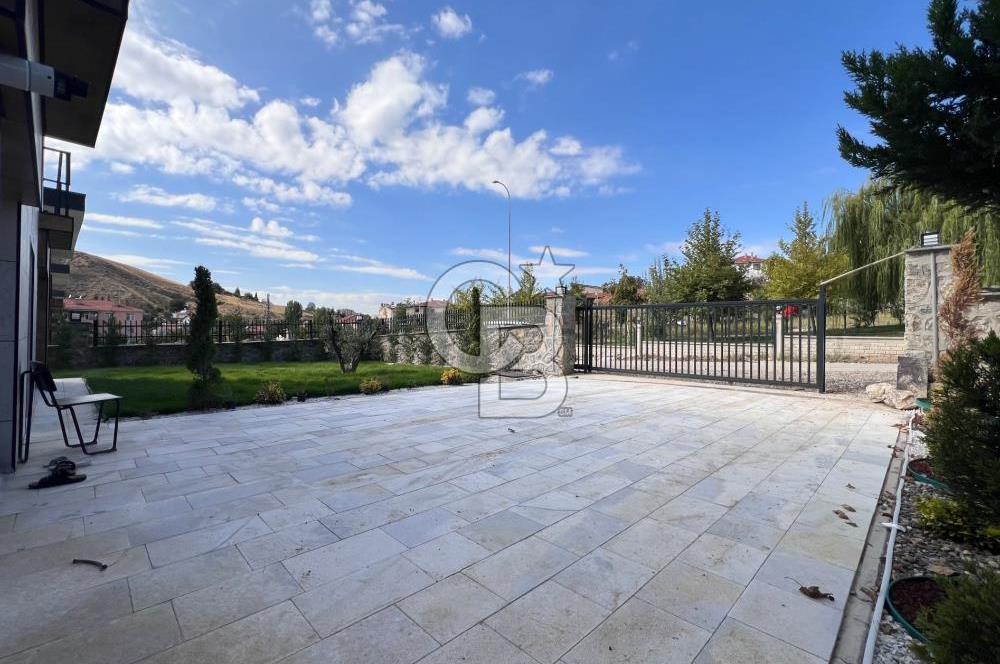 ALACAATLI MAHALLESİ, 7+1 AKILLI EV SİSTEMLİ, NET 390 M2, SATILIK VİLLA 