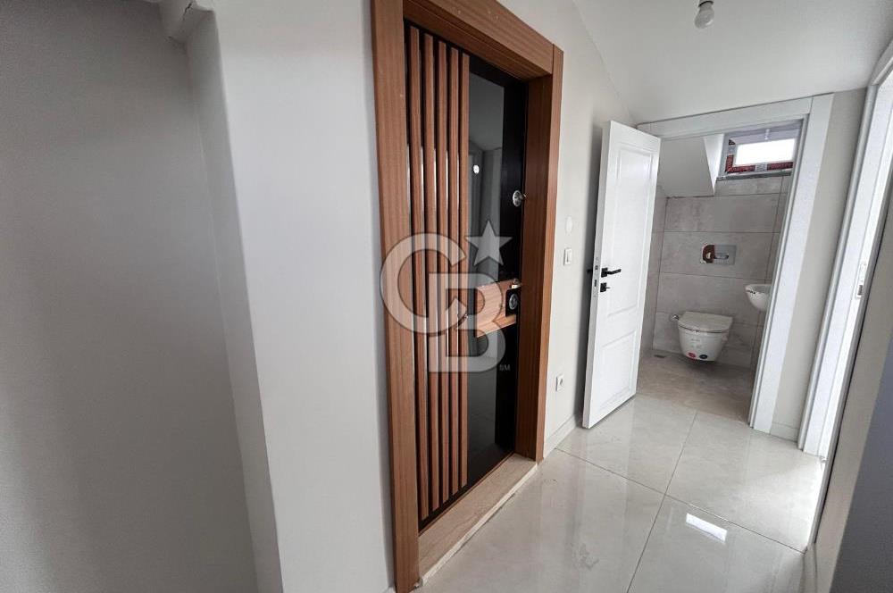 CADDE ÜZERİNDE OTOPARKLI 3+1 ÜST DUBLEKS DAİRE