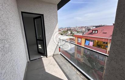 CADDE ÜZERİ OTOPARKLI SIFIR 2+1 DAİRE