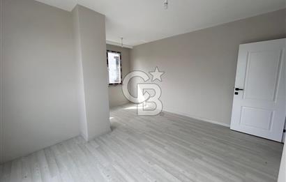 CADDE ÜZERİNDE OTOPARKLI 3+1 ÜST DUBLEKS DAİRE