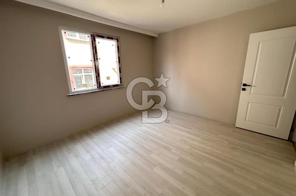 SIFIR KAPALI OTOPARKLI CADDE ÜZERİ ARA KAT 2+1 DAİRE