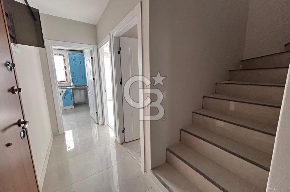 CADDE ÜZERİNDE OTOPARKLI 3+1 ÜST DUBLEKS DAİRE
