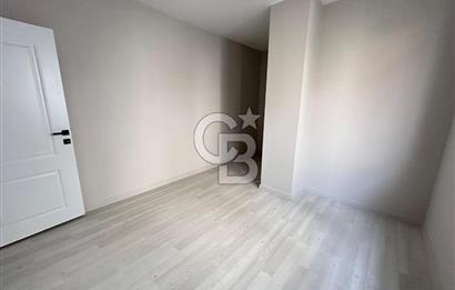 SIFIR OTOPARKLI CADDE ÜZERİ ARA KAT 2+1 DAİRE