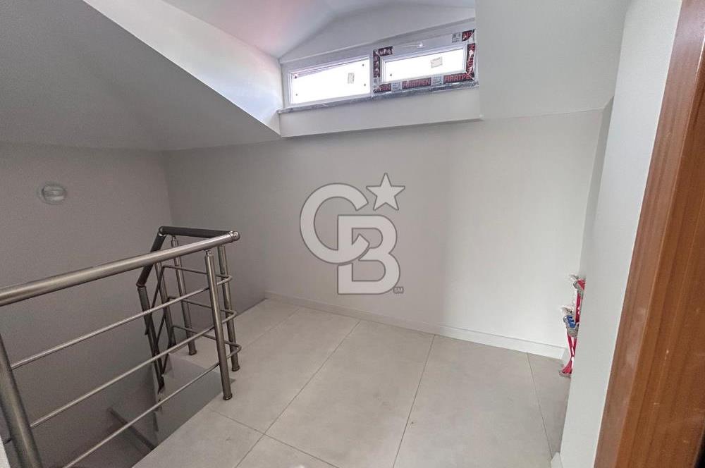 CADDE ÜZERİNDE OTOPARKLI 3+1 ÜST DUBLEKS DAİRE