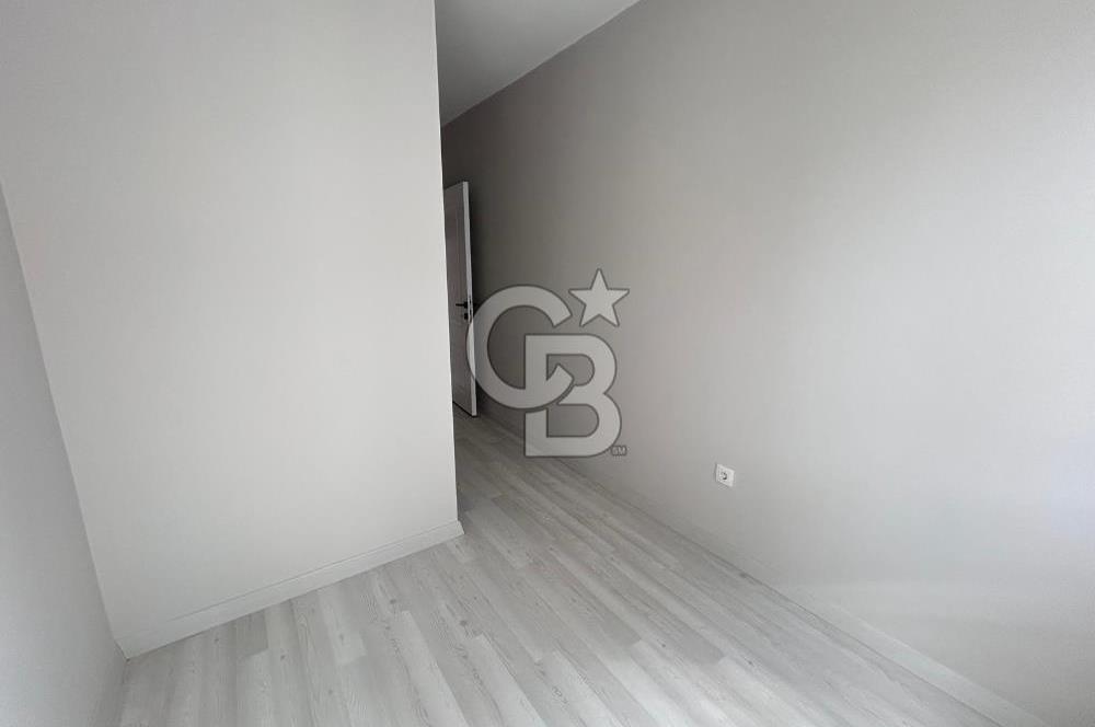 CADDE ÜZERİNDE OTOPARKLI 3+1 ÜST DUBLEKS DAİRE