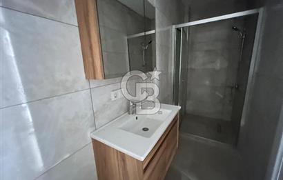 SIFIR KAPALI OTOPARKLI CADDE ÜZERİ ARA KAT 2+1 DAİRE