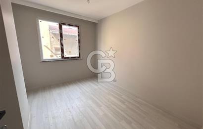 SIFIR KAPALI OTOPARKLI CADDE ÜZERİ ARA KAT 2+1 DAİRE