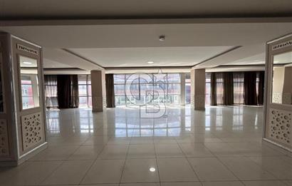 YENİDOĞAN MERKEZDE KİRALIK PLAZA KATI
