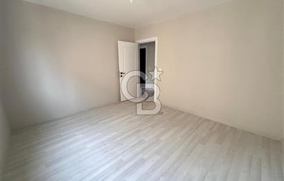 SIFIR KAPALI OTOPARKLI CADDE ÜZERİ ARA KAT 2+1 DAİRE