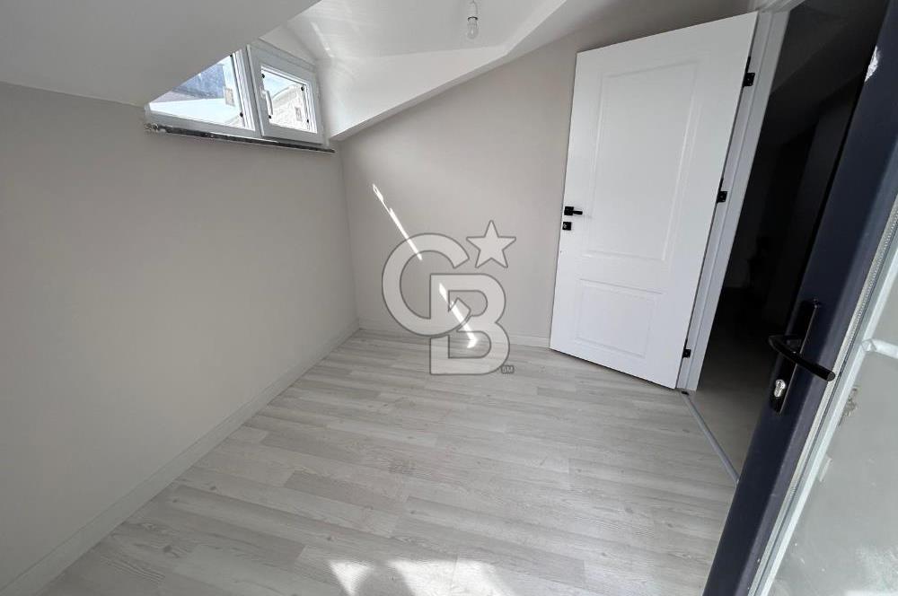 CADDE ÜZERİNDE OTOPARKLI 3+1 ÜST DUBLEKS DAİRE
