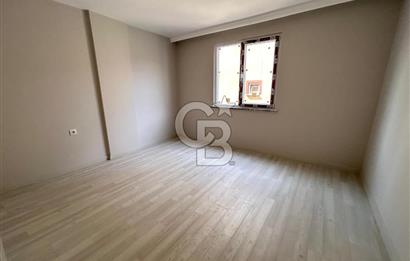 SIFIR KAPALI OTOPARKLI CADDE ÜZERİ ARA KAT 2+1 DAİRE