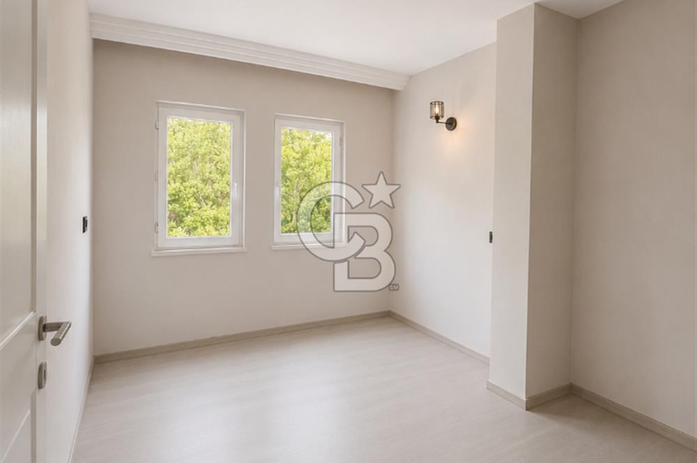 ARMUTALAN'DA KAT MÜLKİYETLİ DENİZ MANZARALI HAVUZLU DAİRELER