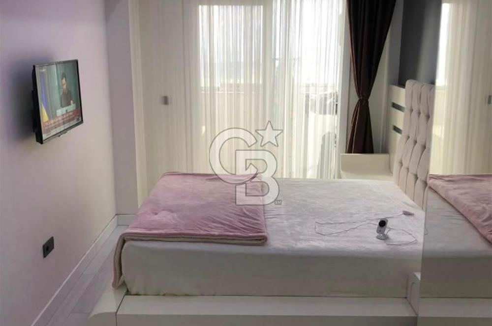 Çiğli Palmiye Park Terasta Mimari Tasarımlı Büyük Tip 2+1 Daire
