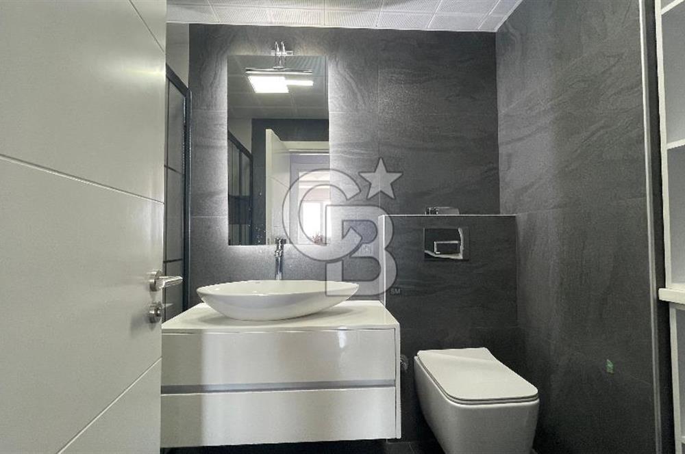 Çiğli Palmiye Park Terasta Mimari Tasarımlı Büyük Tip 2+1 Daire