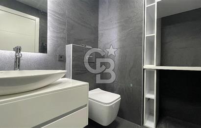 Çiğli Palmiye Park Terasta Mimari Tasarımlı Büyük Tip 2+1 Daire