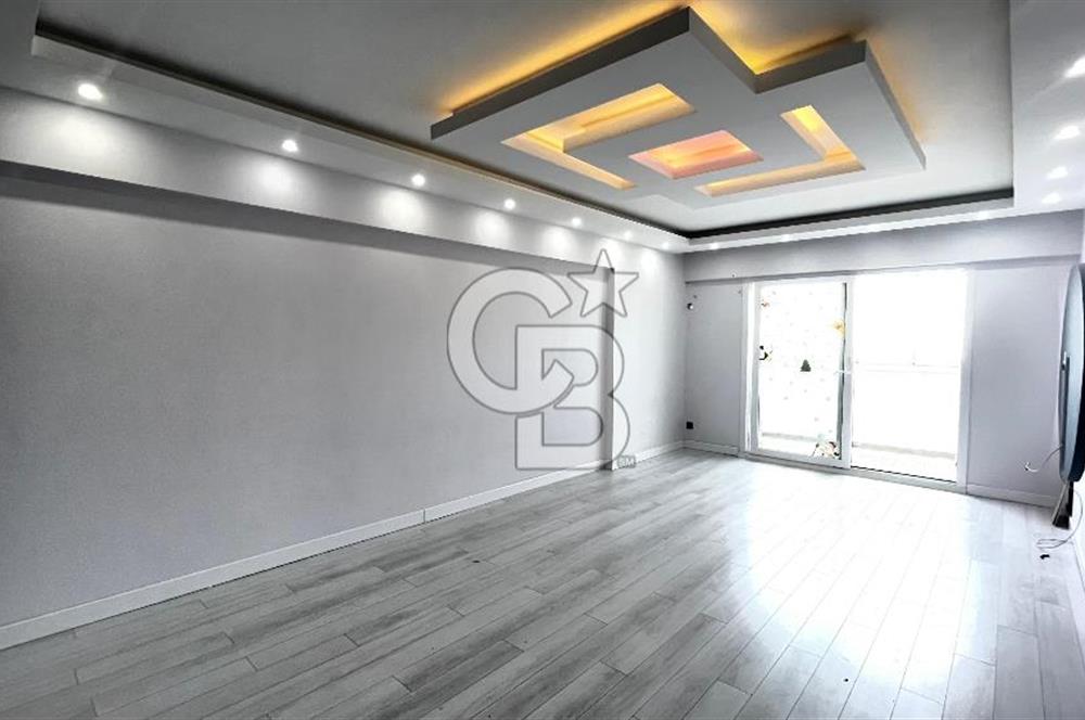 Çiğli Palmiye Park Terasta Mimari Tasarımlı Büyük Tip 2+1 Daire