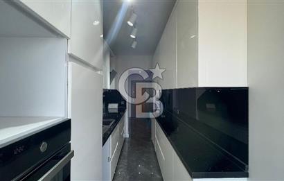 Çiğli Palmiye Park Terasta Mimari Tasarımlı Büyük Tip 2+1 Daire