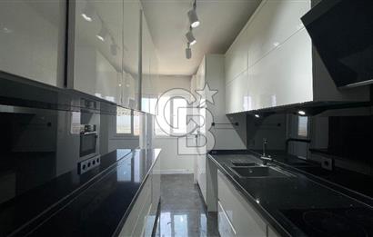 Çiğli Palmiye Park Terasta Mimari Tasarımlı Büyük Tip 2+1 Daire
