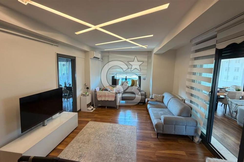 Buca Site İçi Yeni Binada Havuzlu, Geniş Teraslı 3+1 Dubleks