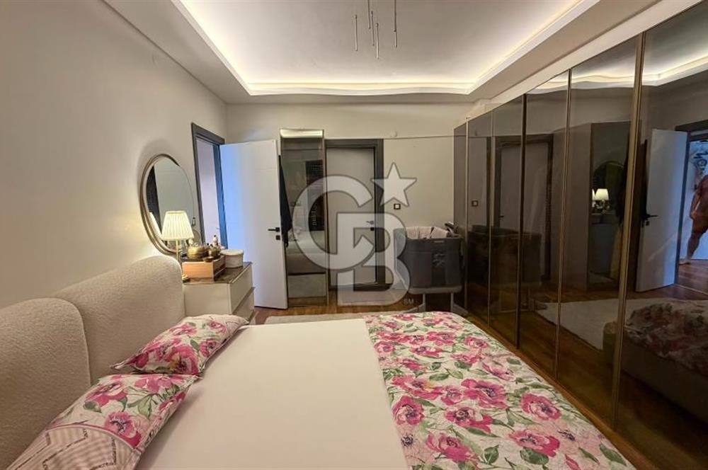 Buca Site İçi Yeni Binada Havuzlu, Geniş Teraslı 3+1 Dubleks