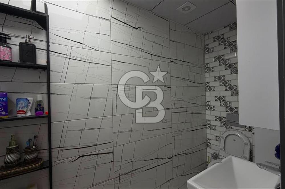 Buca Site İçi Yeni Binada Havuzlu, Geniş Teraslı 3+1 Dubleks