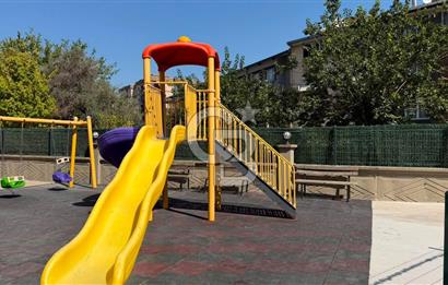 Buca Site İçi Yeni Binada Havuzlu, Geniş Teraslı 3+1 Dubleks