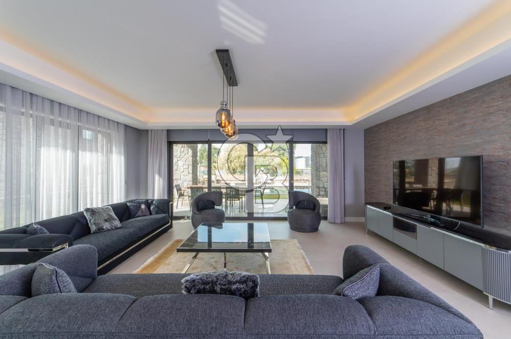 Bodrum Bitez Sahilde Kiralık Müstakil Villa