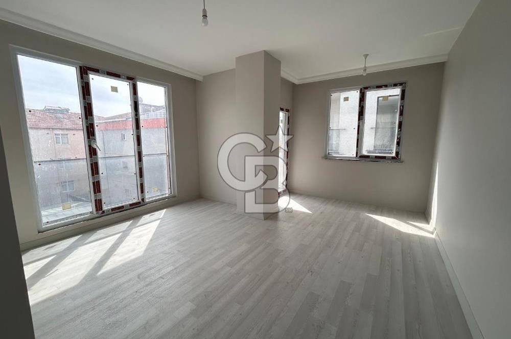 CADDE ÜZERİNDE OTOPARKLI 3+1 ÜST DUBLEKS DAİRE