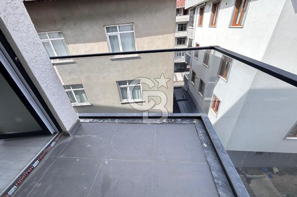 SIFIR KAPALI OTOPARKLI CADDE ÜZERİ ARA KAT 2+1 DAİRE