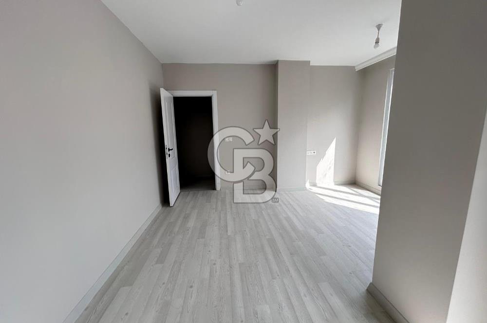 SIFIR OTOPARKLI CADDE ÜZERİ ARA KAT 2+1 DAİRE