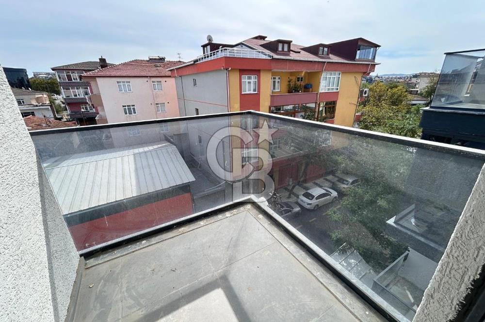 CADDE ÜZERİNDE OTOPARKLI 3+1 ÜST DUBLEKS DAİRE