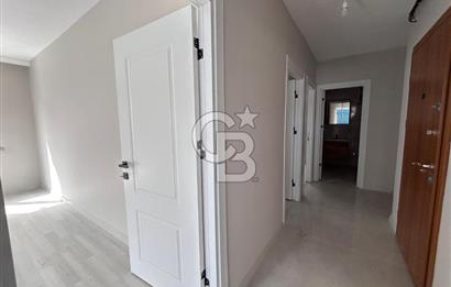 SIFIR OTOPARKLI CADDE ÜZERİ ARA KAT 2+1 DAİRE