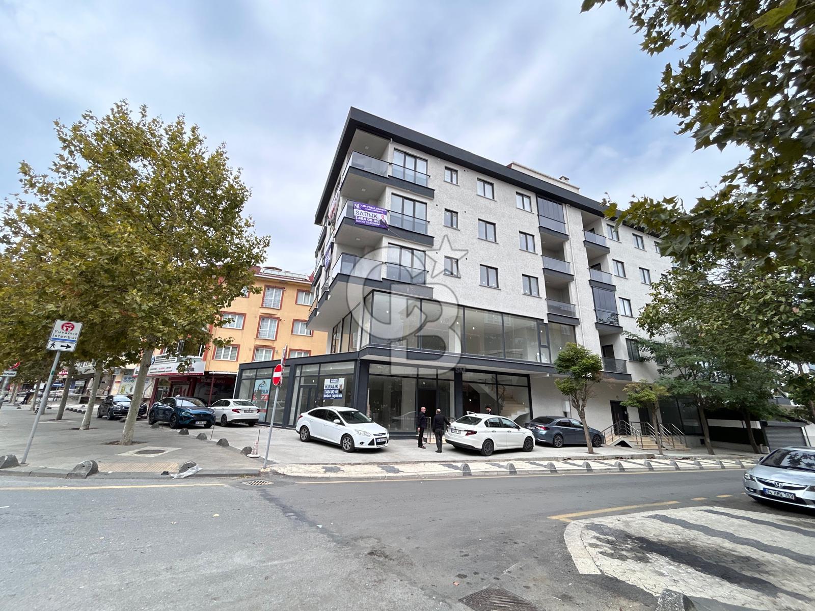CADDE ÜZERİNDE OTOPARKLI 3+1 ÜST DUBLEKS DAİRE