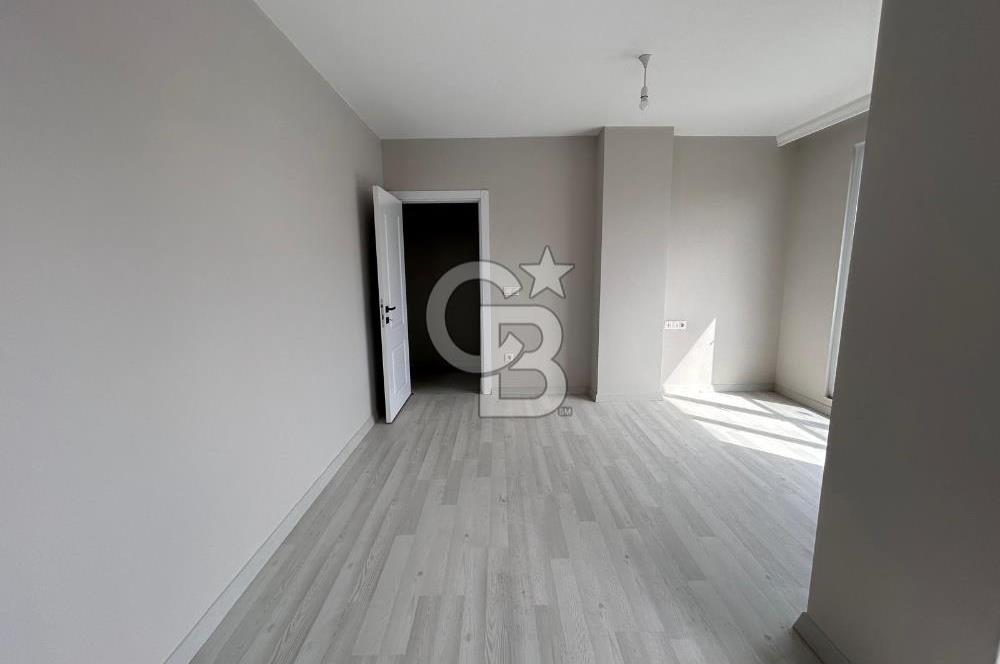 CADDE ÜZERİNDE OTOPARKLI 3+1 ÜST DUBLEKS DAİRE