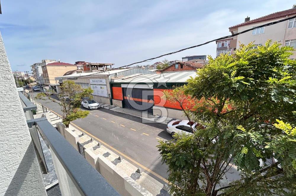 SIFIR OTOPARKLI CADDE ÜZERİ ARA KAT 2+1 DAİRE