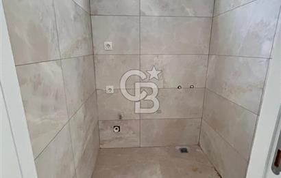 CADDE ÜZERİNDE SIFIR OTOPARKLI 2+1 ARA KAT DAİRE