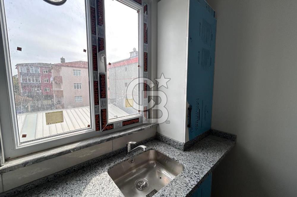 CADDE ÜZERİNDE SIFIR OTOPARKLI 2+1 ARA KAT DAİRE