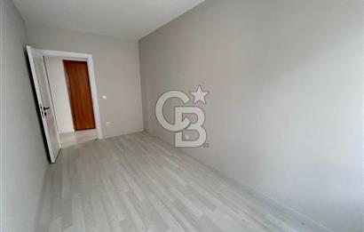 CADDE ÜZERİNDE SIFIR OTOPARKLI 2+1 ARA KAT DAİRE