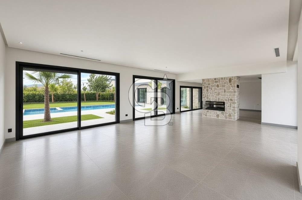 Urla Atatürk Mahallesinde 2.880 m² Arsa İçerisinde 650m² Ultra Lüx Akıllı Malikane