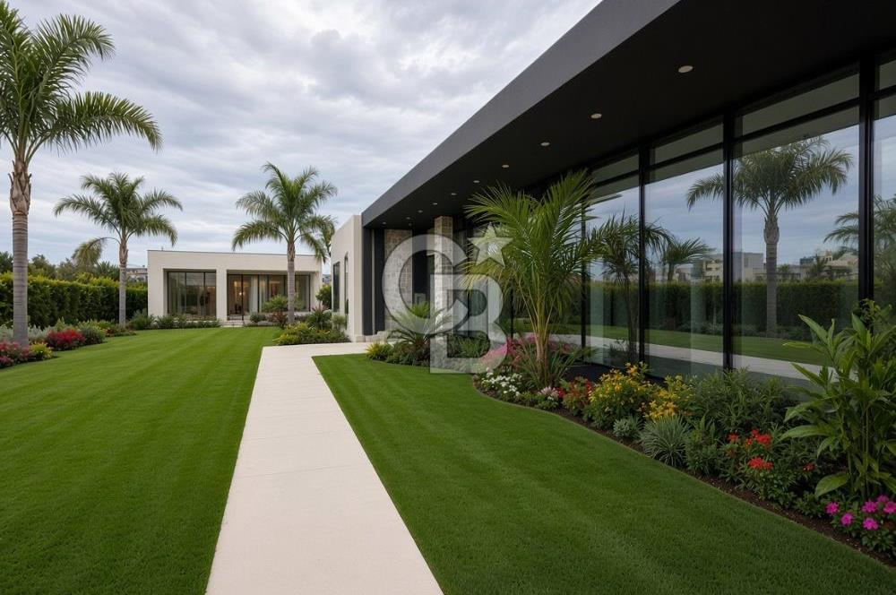Urla Atatürk Mahallesinde 2.880 m² Arsa İçerisinde 650m² Ultra Lüx Akıllı Malikane