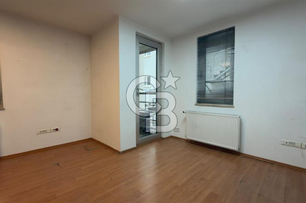 ÇETİN EMEÇ BULVARI KAPALI OTOPARKLI 110 m² 4 ODALI KİRALIK OFİS