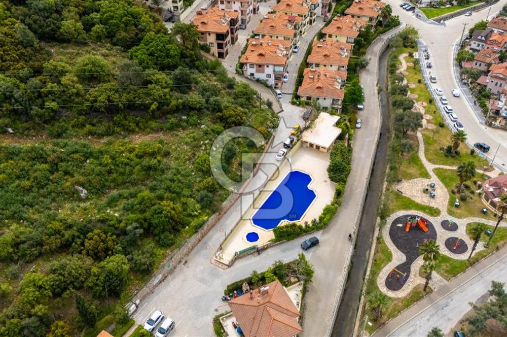CB MARİNA'DAN CAMİAVLU YEŞİMSİTESİ HAVUZLU OTOPARKLI MÜSTAKİL EV