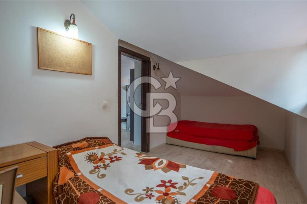 CB MARİNA'DAN CAMİAVLU YEŞİMSİTESİ HAVUZLU OTOPARKLI MÜSTAKİL EV