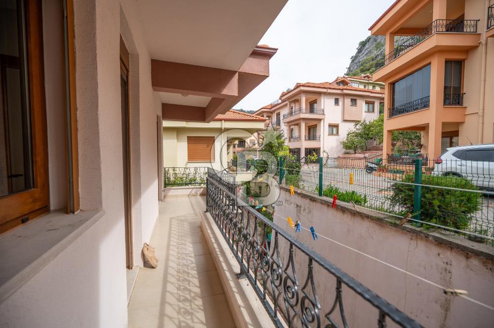 CB MARİNA'DAN CAMİAVLU YEŞİMSİTESİ HAVUZLU OTOPARKLI MÜSTAKİL EV