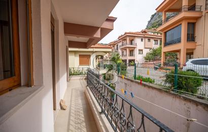 CB MARİNA'DAN CAMİAVLU YEŞİMSİTESİ HAVUZLU OTOPARKLI MÜSTAKİL EV
