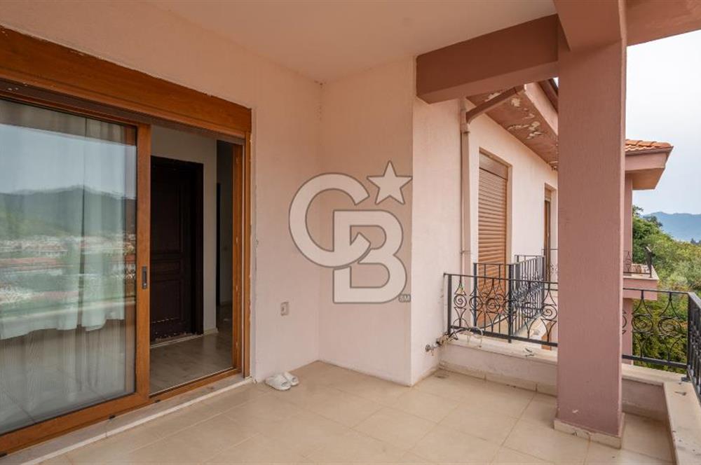 CB MARİNA'DAN CAMİAVLU YEŞİMSİTESİ HAVUZLU OTOPARKLI MÜSTAKİL EV