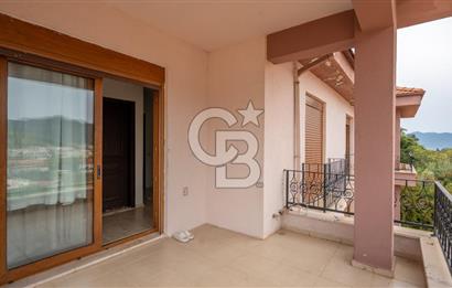 CB MARİNA'DAN CAMİAVLU YEŞİMSİTESİ HAVUZLU OTOPARKLI MÜSTAKİL EV